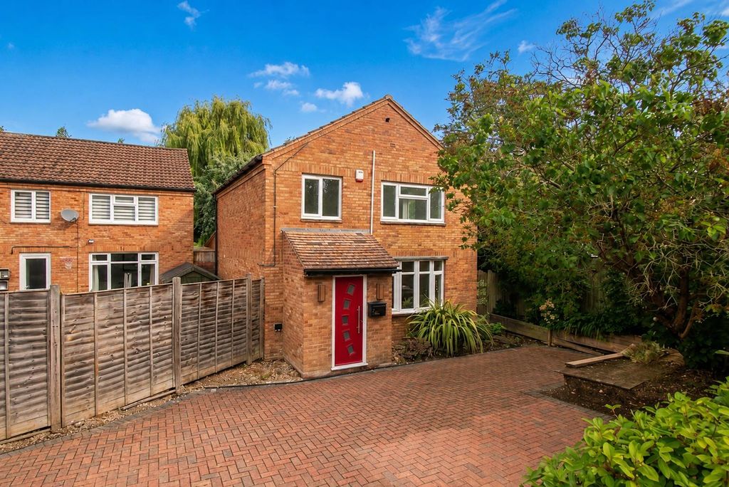 Property photo 1 of 17 Florin 1.Png