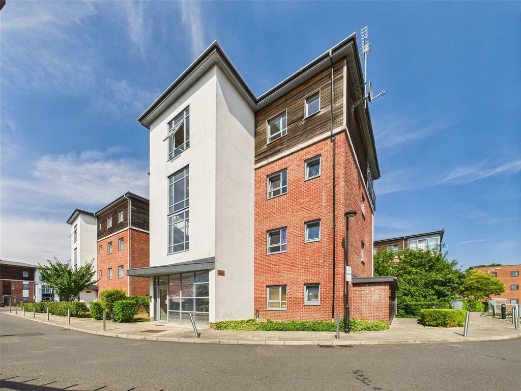 Property photo 1 of 14 Picture No. 01