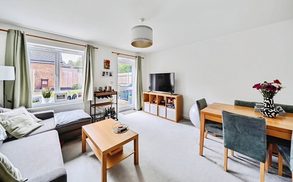 Property photo 2 of 14 Pbox-Img.Jpg