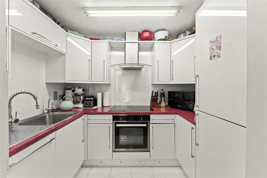 Property photo 2 of 10 2Adbf38F211Cf2Ad2Ed579B4E9674548.Jpeg