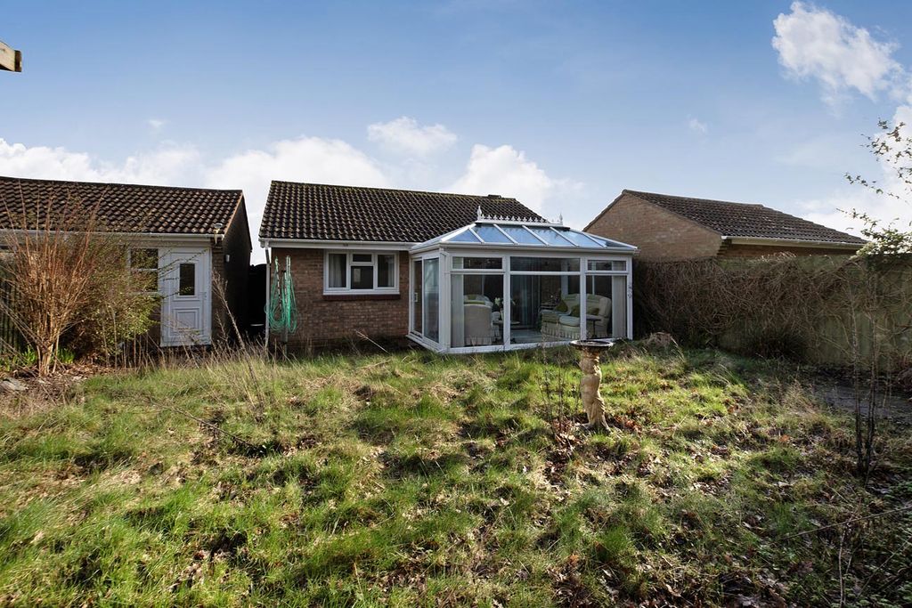 Property photo 2 of 14 Photo 3