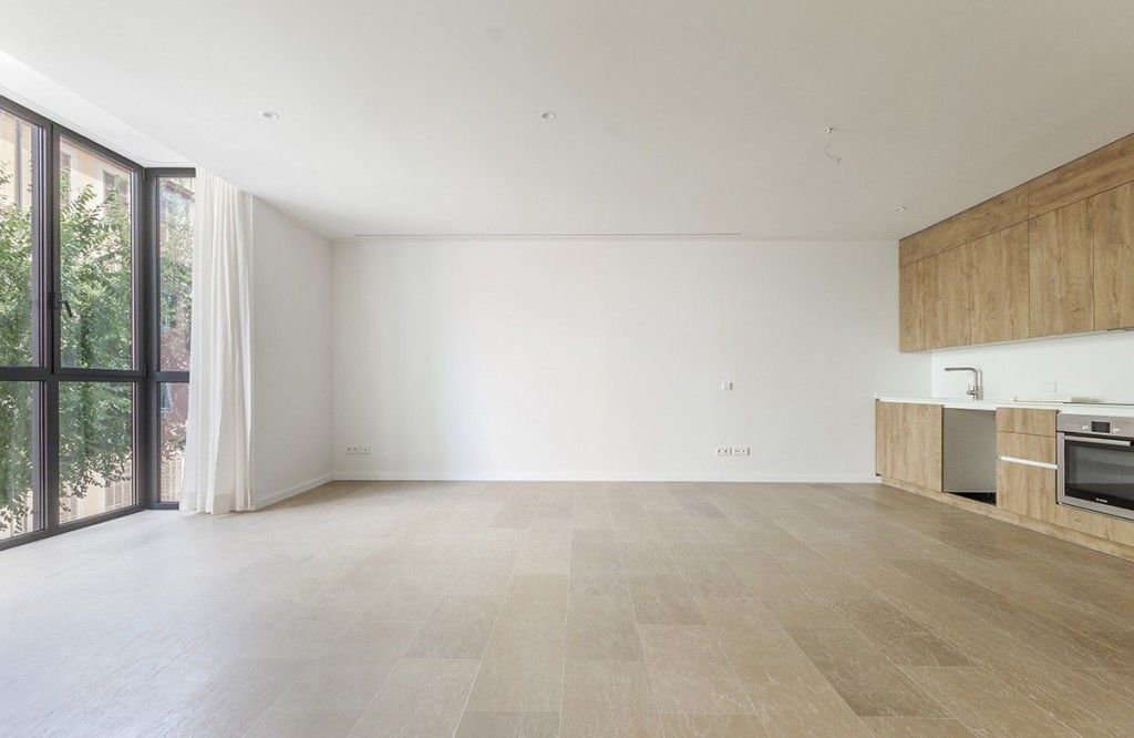 Property photo 1 of 17 Living Room+Open Paln Kitchen