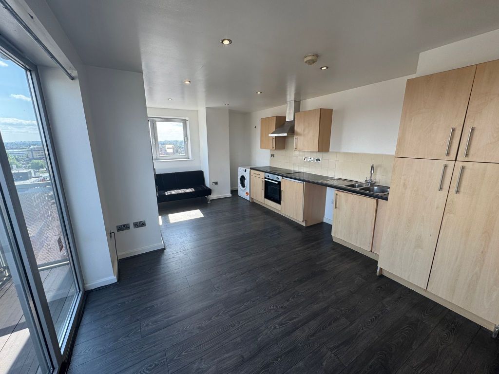 Property photo 2 of 5 Kitchen/Living