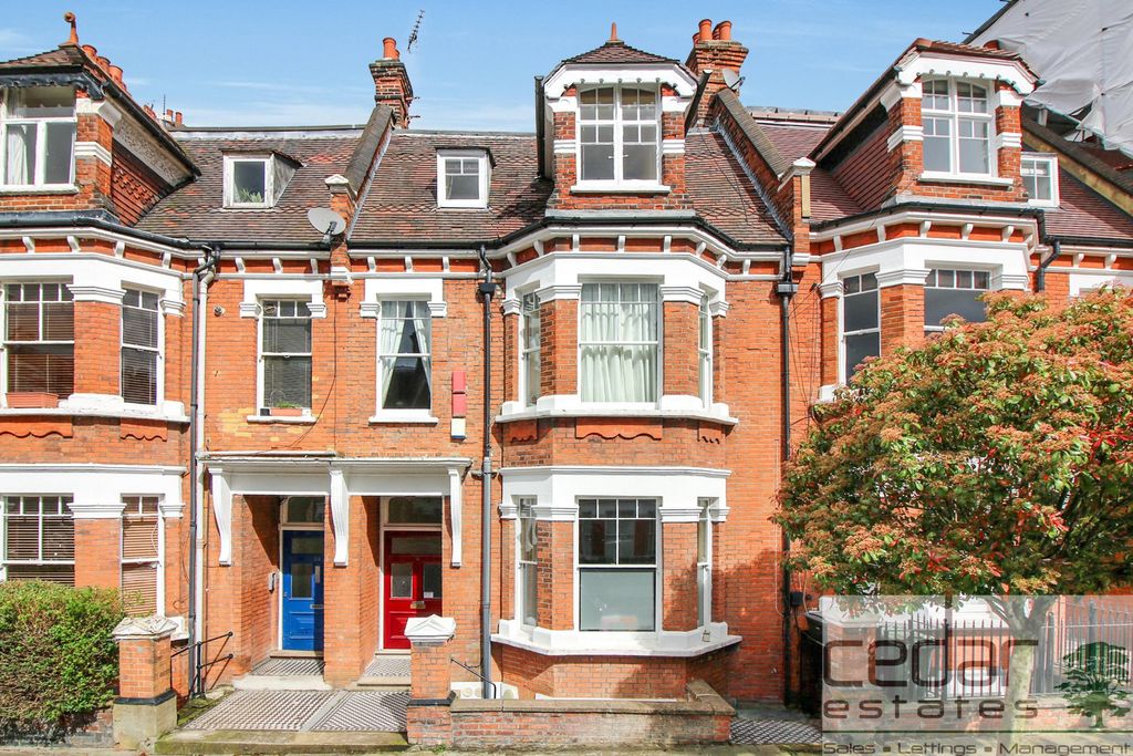 Property photo 1 of 13