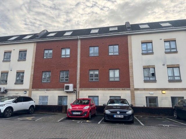 Property photo 1 of 7 Front