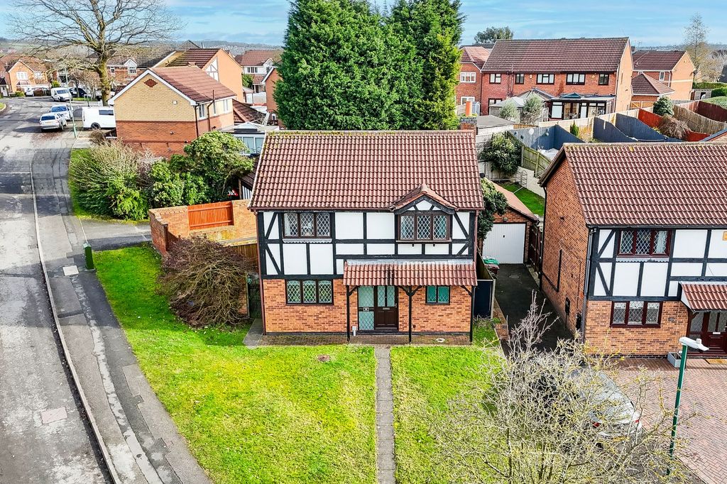 Property photo 1 of 25