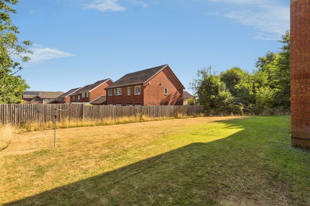 Property photo 2 of 11