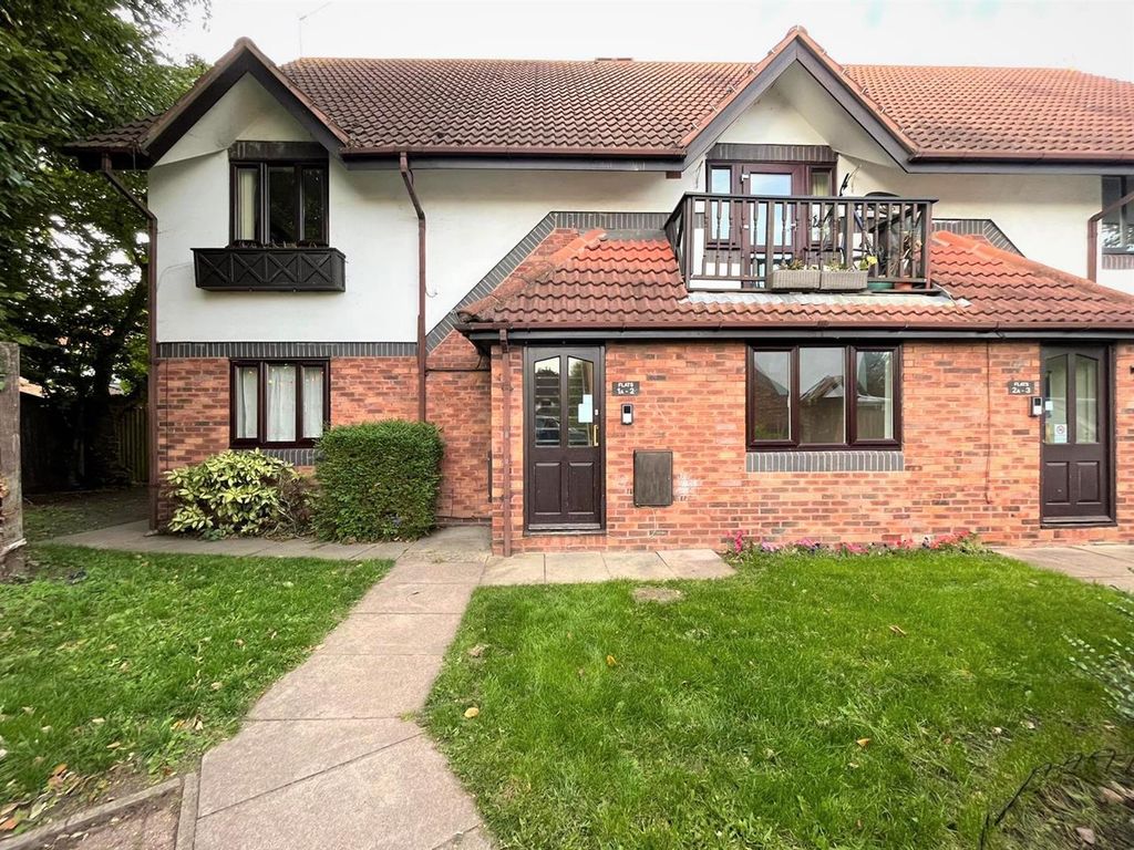 Property photo 1 of 10 External