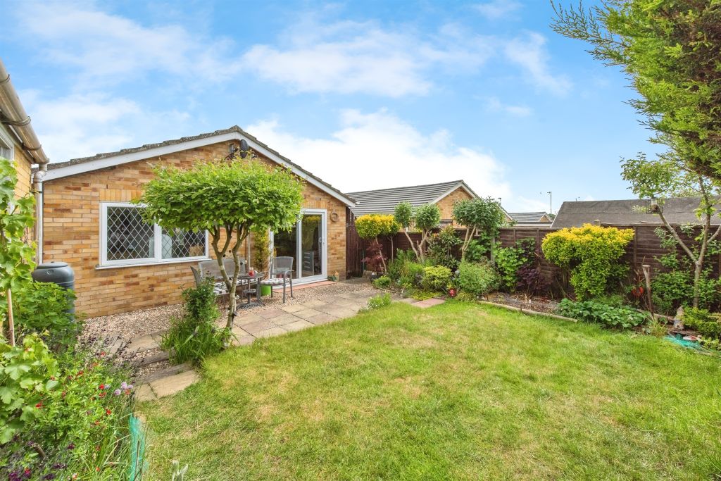 Property photo 2 of 17