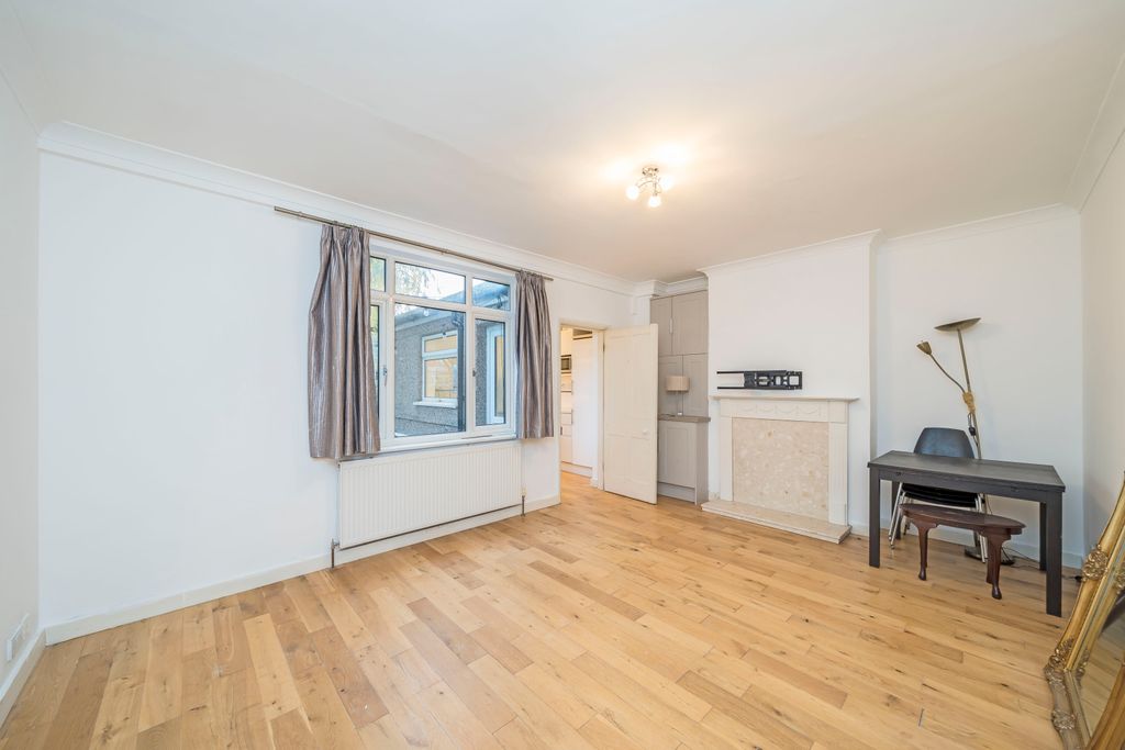 Property photo 2 of 7 Picture No. 07