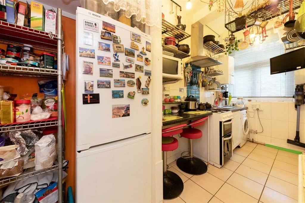 Property photo 3 of 5