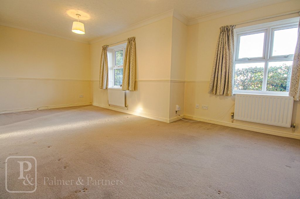 Property photo 2 of 7 Reception Room