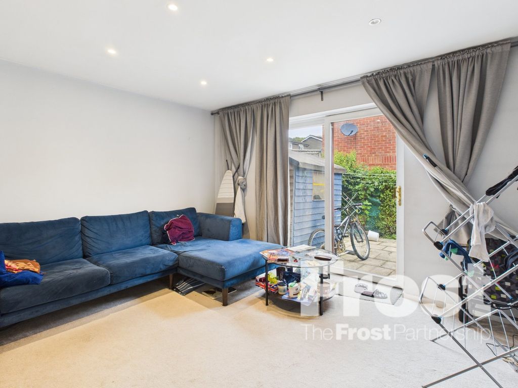 Property photo 3 of 5 Picture No. 09