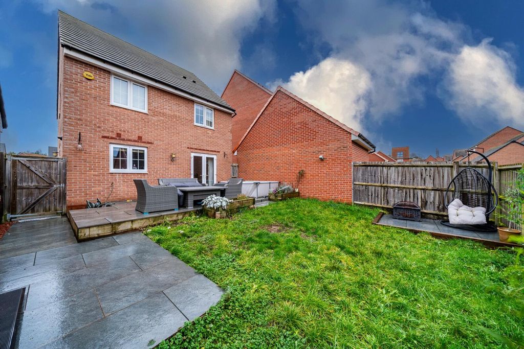 Property photo 1 of 14 Rear Garden