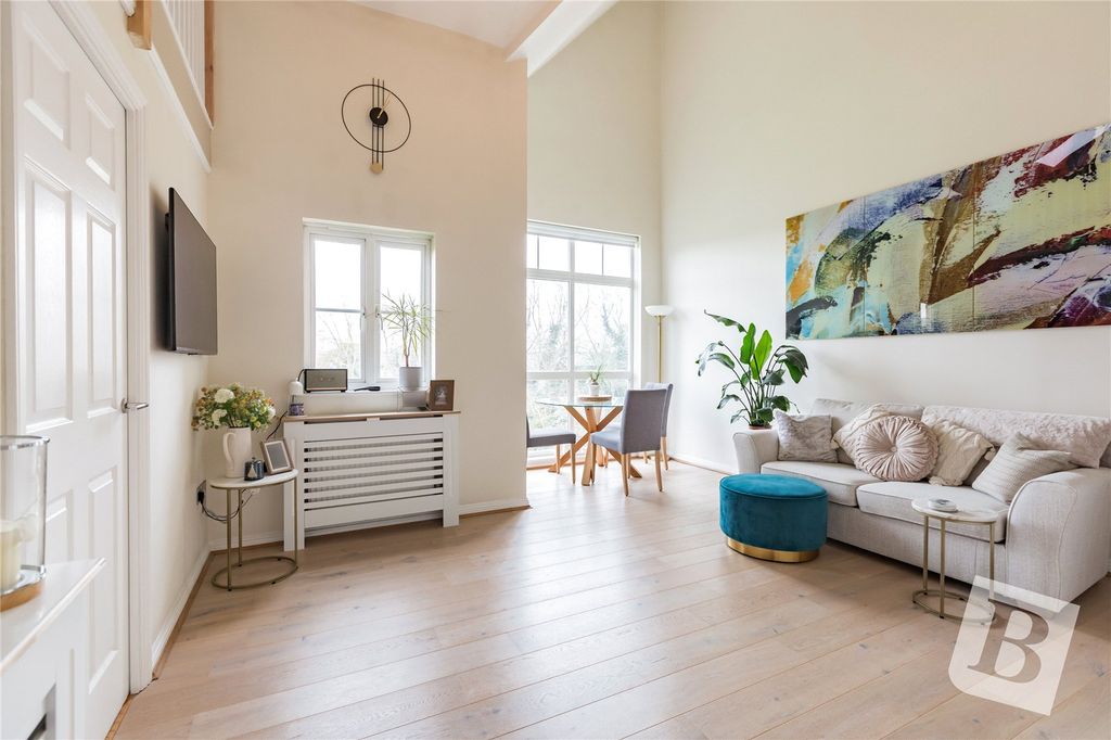 Additional image 9 of 3 bed flat for saleKidman Close, Gidea Park, Romford RM2