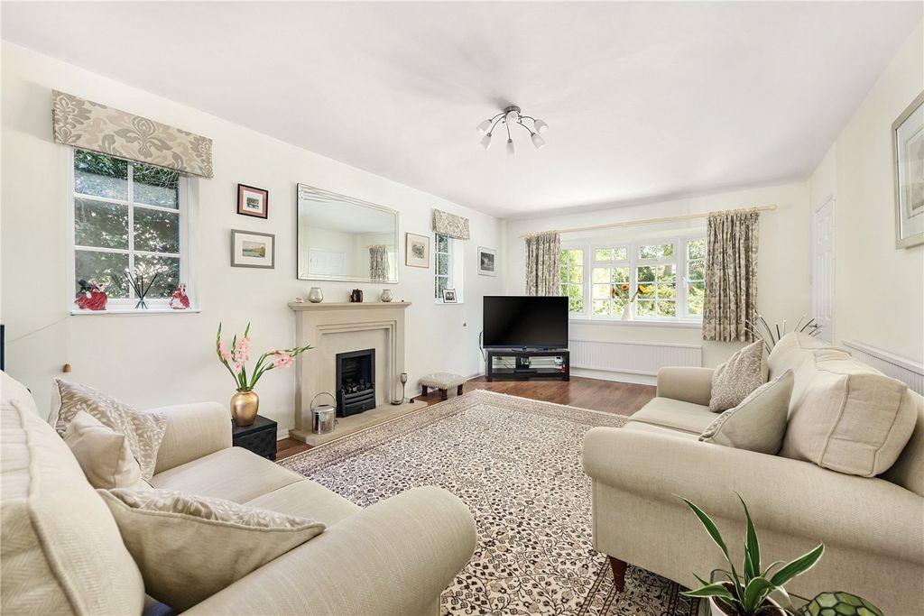 Property photo 3 of 17 Picture No. 14