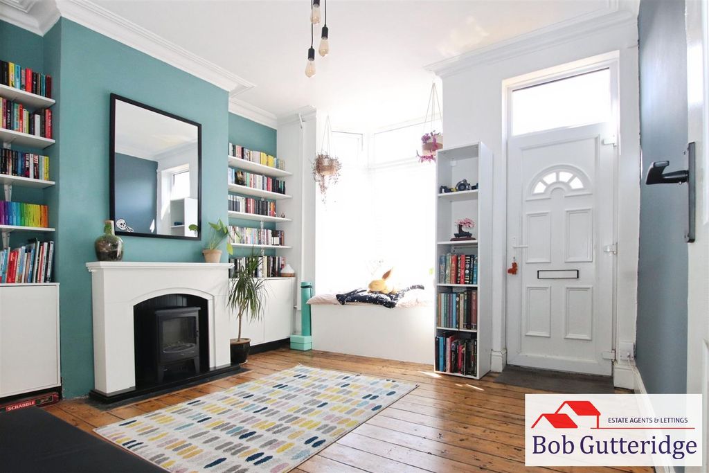 Property photo 2 of 24 Bay Fronted Sitting Room