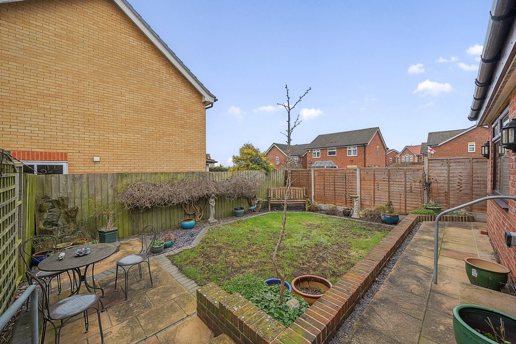 Property photo 3 of 14