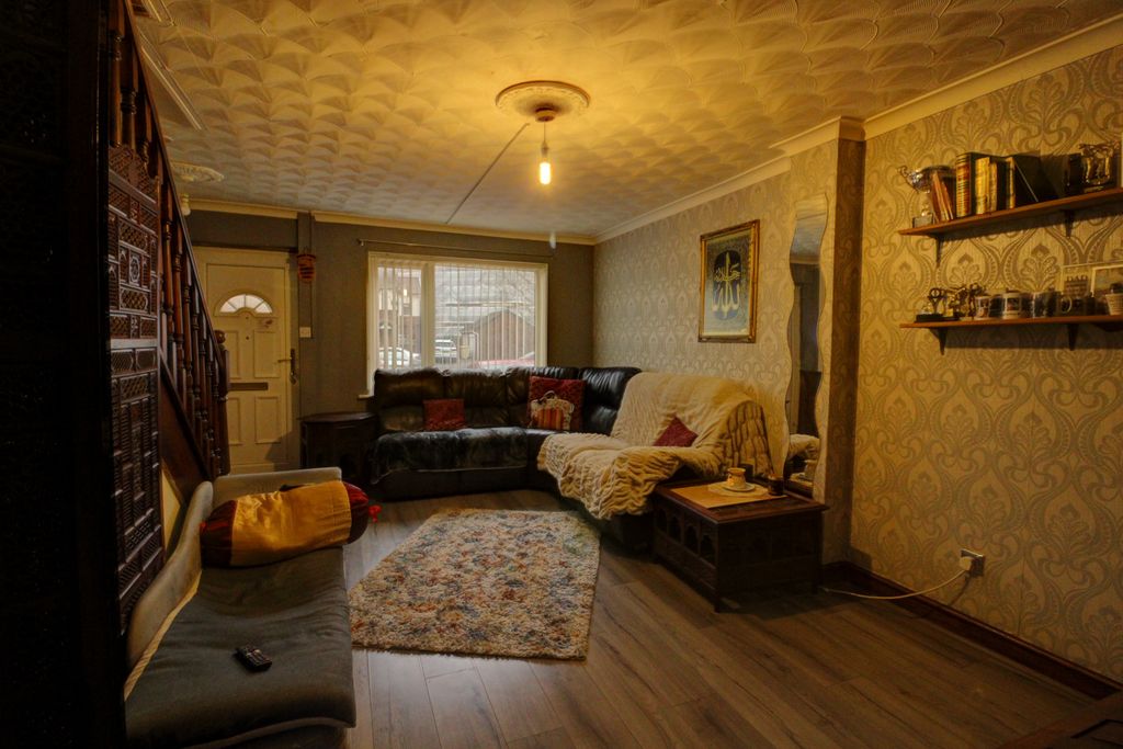 Property photo 3 of 24 3