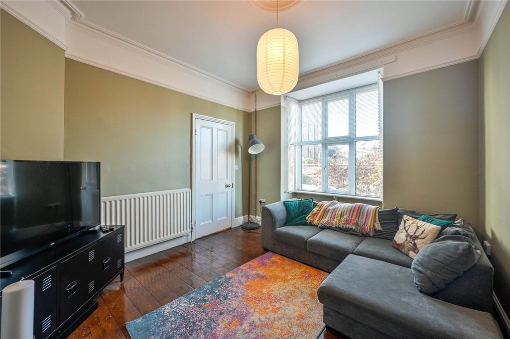 Property photo 3 of 24 Picture No. 20