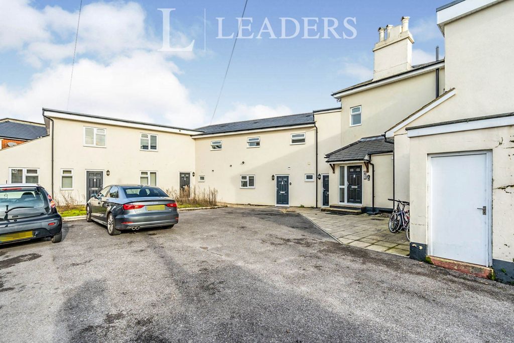 Property photo 1 of 9 88691E97-6235-4458-A