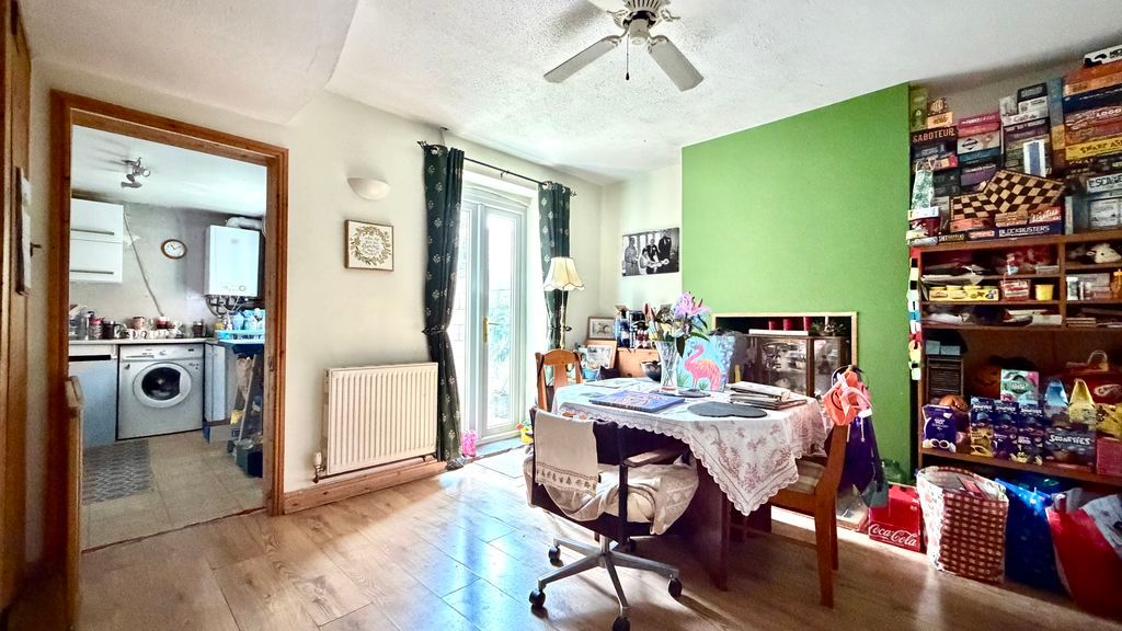 Property photo 3 of 7 Dining Room