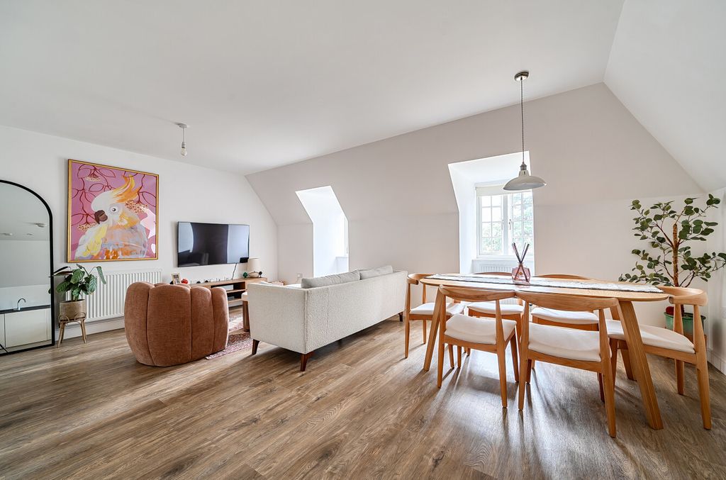 Property photo 2 of 20 1496423-9-6A5Ff68...