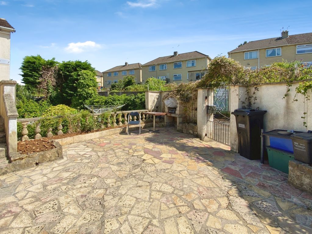 Property photo 2 of 15