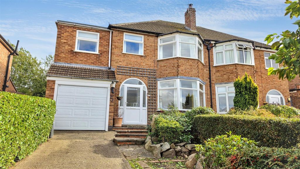Property photo 1 of 15 10863.Jpg