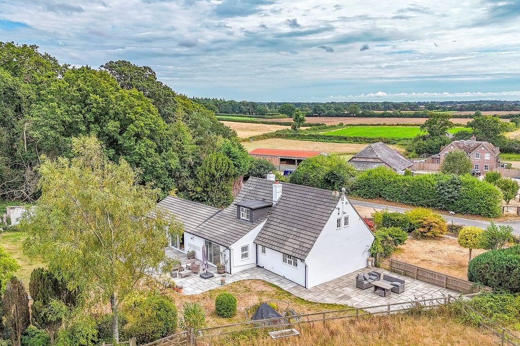 Property photo 1 of 25