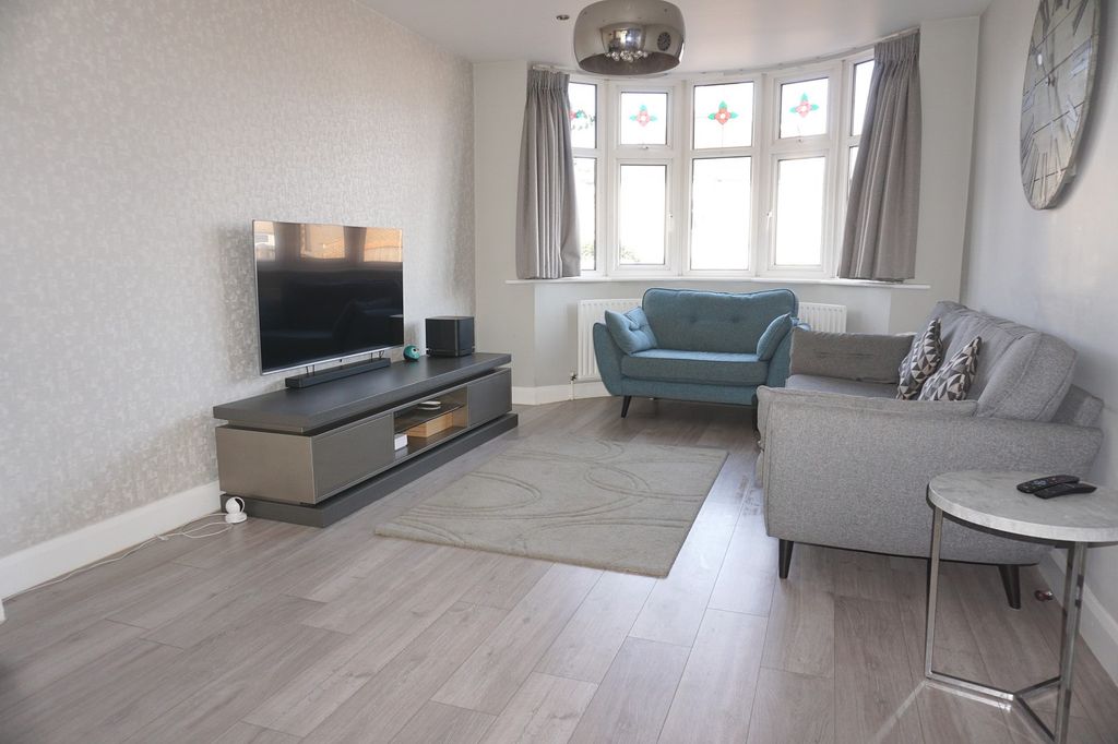 Property photo 2 of 16 Not Specified