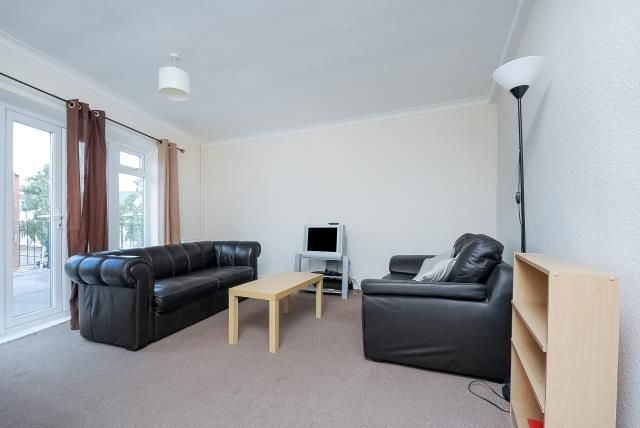 Property photo 2 of 11 Internal View