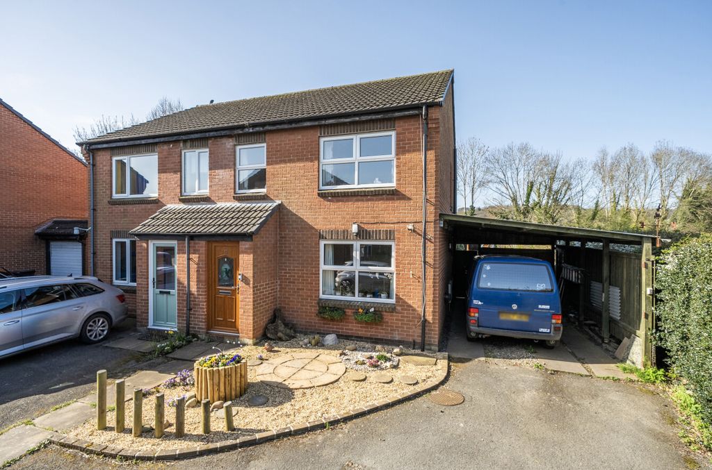 Property photo 1 of 21 1439790-1-69d6291...