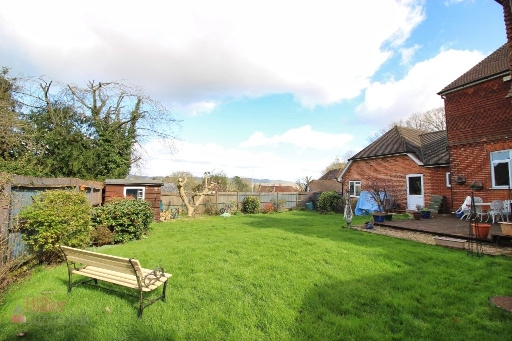 Property photo 2 of 24 Garden