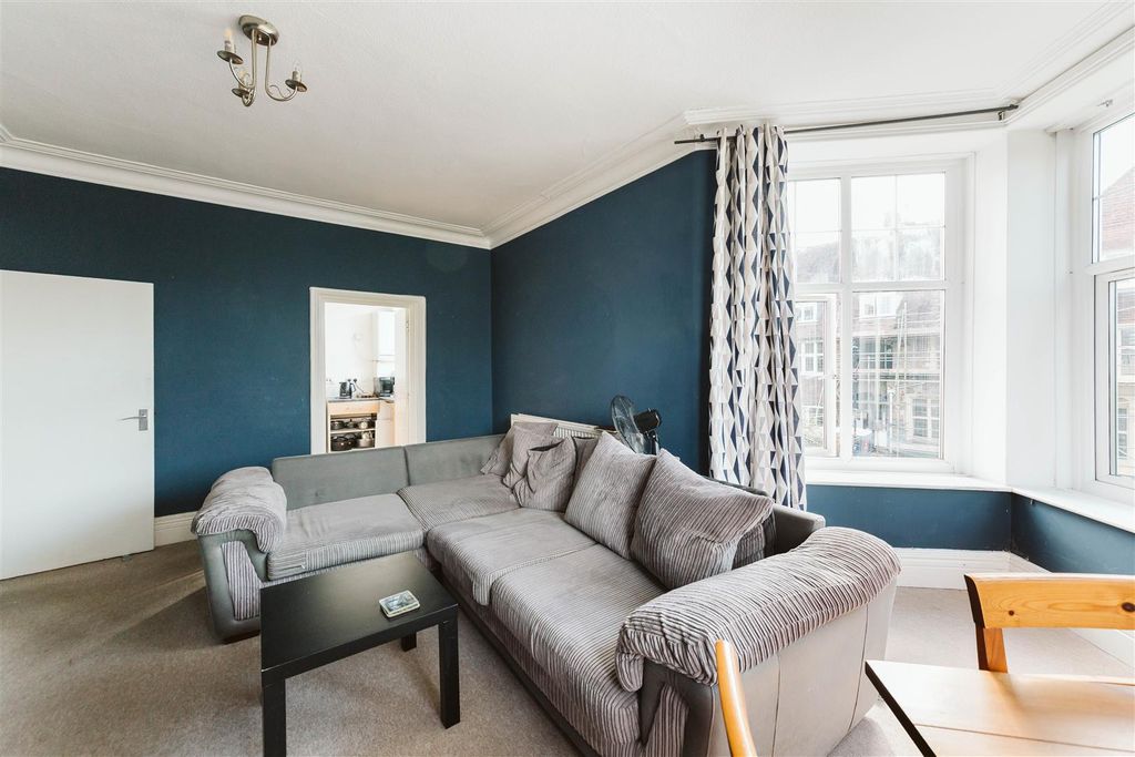 Property photo 3 of 12 Ks2B8292-Hdr.Jpg