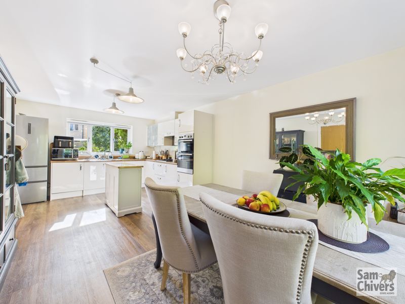 Property photo 3 of 30 Photo 9