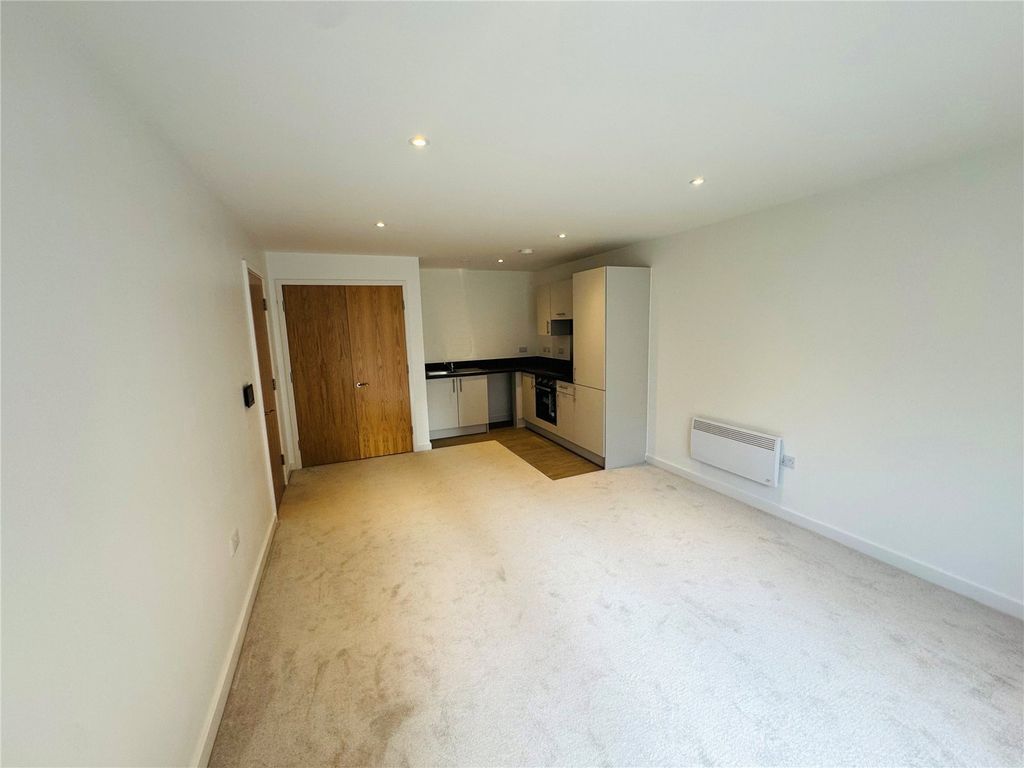 Property photo 2 of 6 Picture No. 01