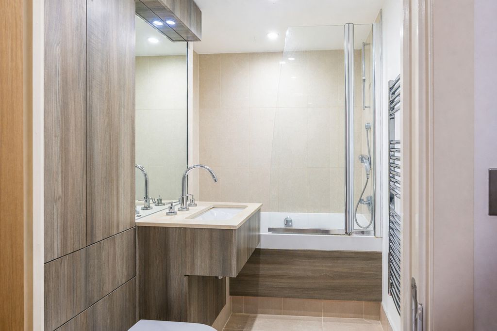 Property photo 2 of 4