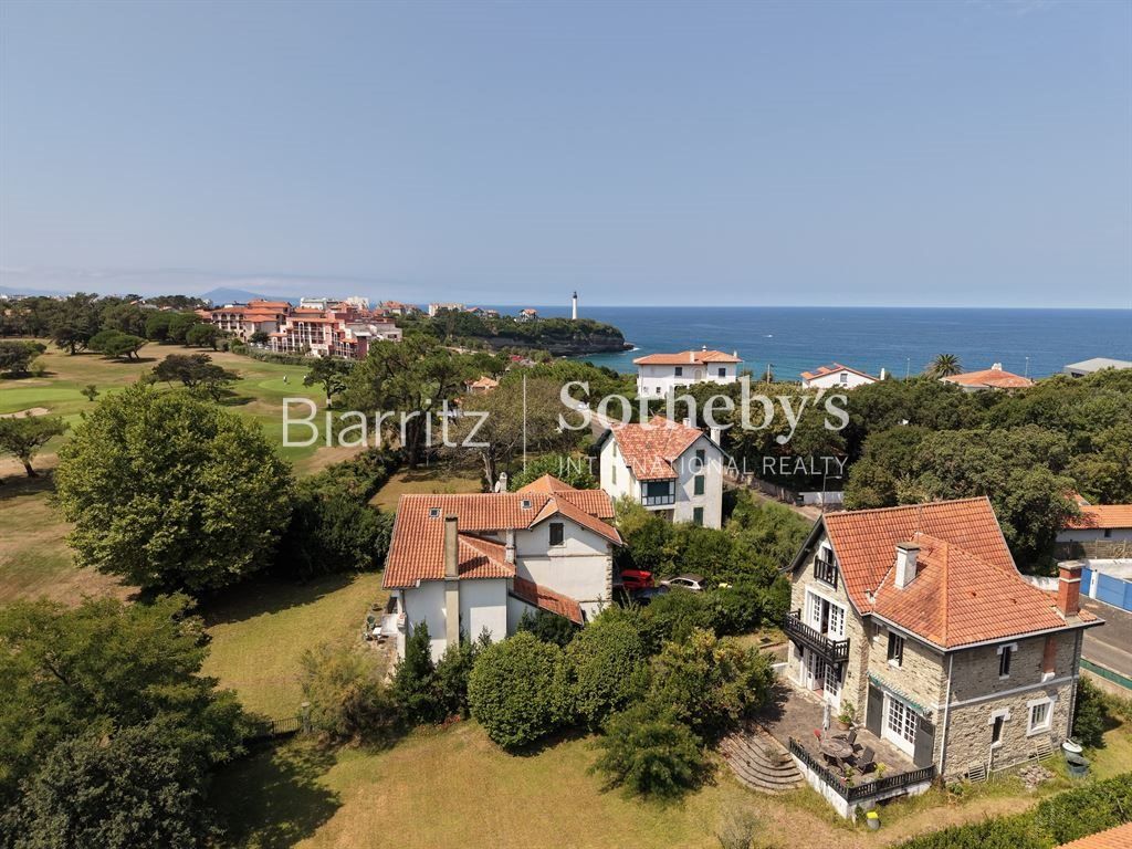 Property photo 1 of 15 First Line Golf Of The Lighthouse