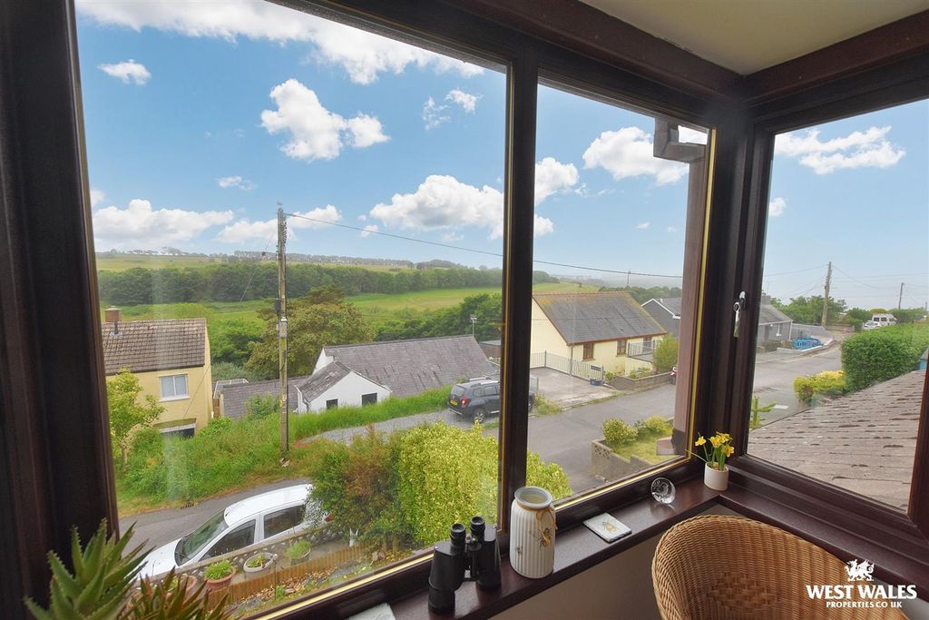 Property photo 3 of 23 10 (9).Jpg