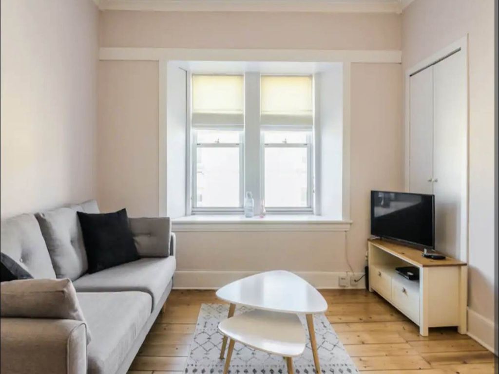 Property photo 2 of 10 31411