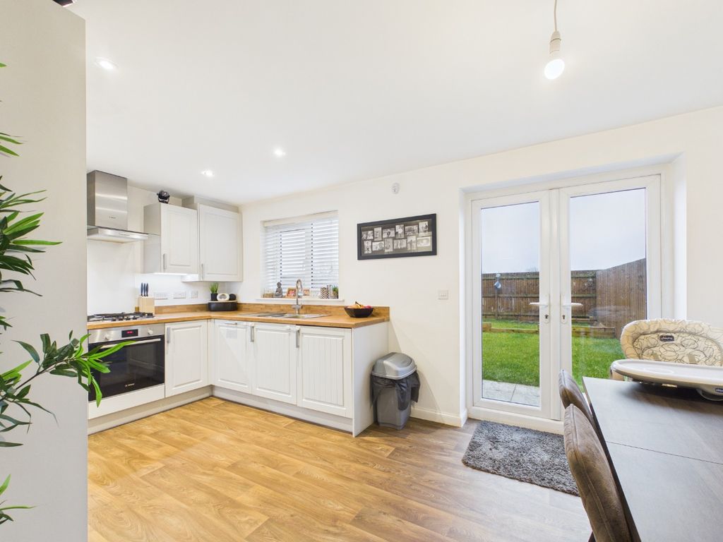 Property photo 3 of 20 4851227