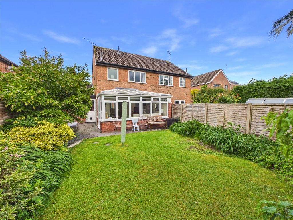 Property photo 3 of 19 Picture No. 03