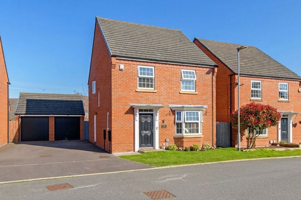 Property photo 1 of 19 Front Elevation