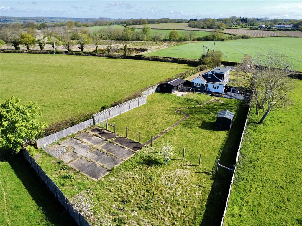 Property photo 1 of 34
