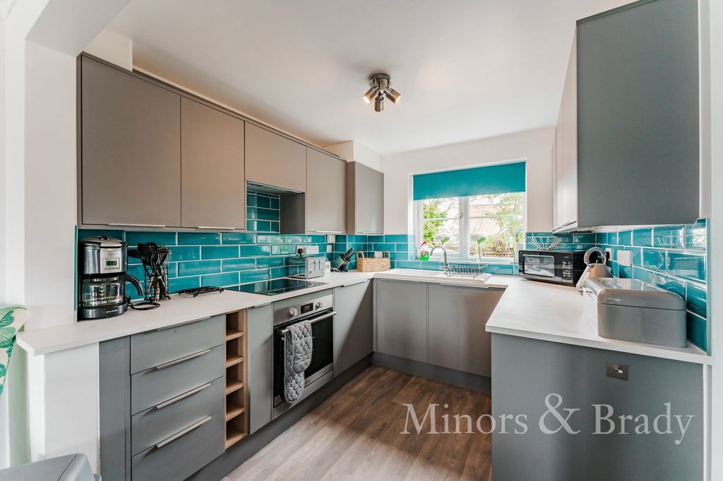 Property photo 3 of 20