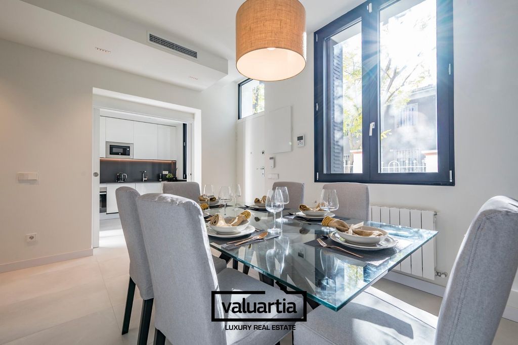 Property photo 2 of 30