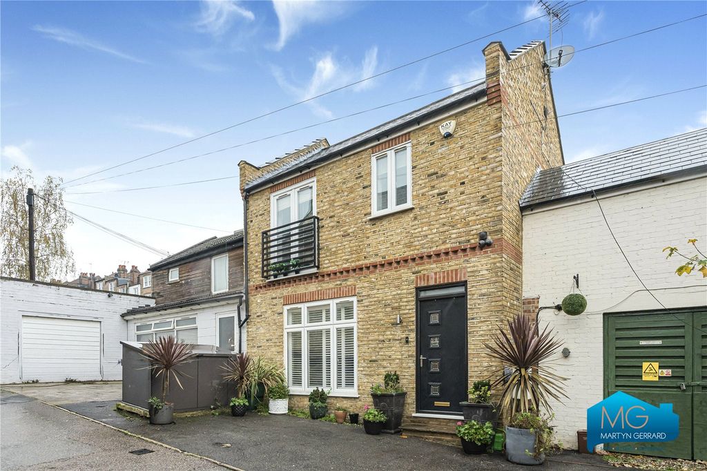 Property photo 3 of 12 Picture No. 20