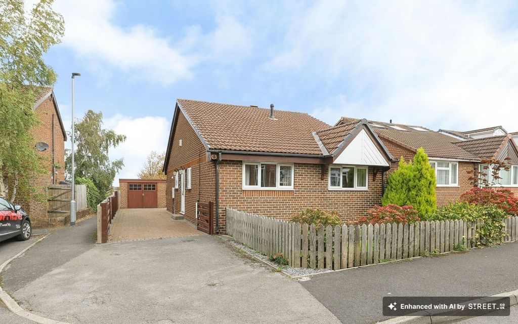 Property photo 1 of 16