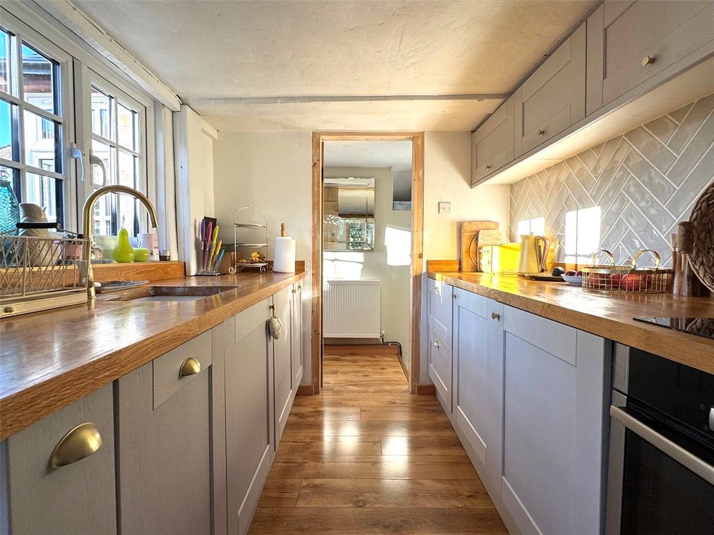 Property photo 3 of 14 Picture No. 04